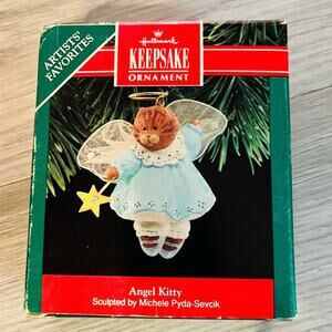 Hallmark keepsake ornament artist favorites  angel Kitty sculpted by Michelle